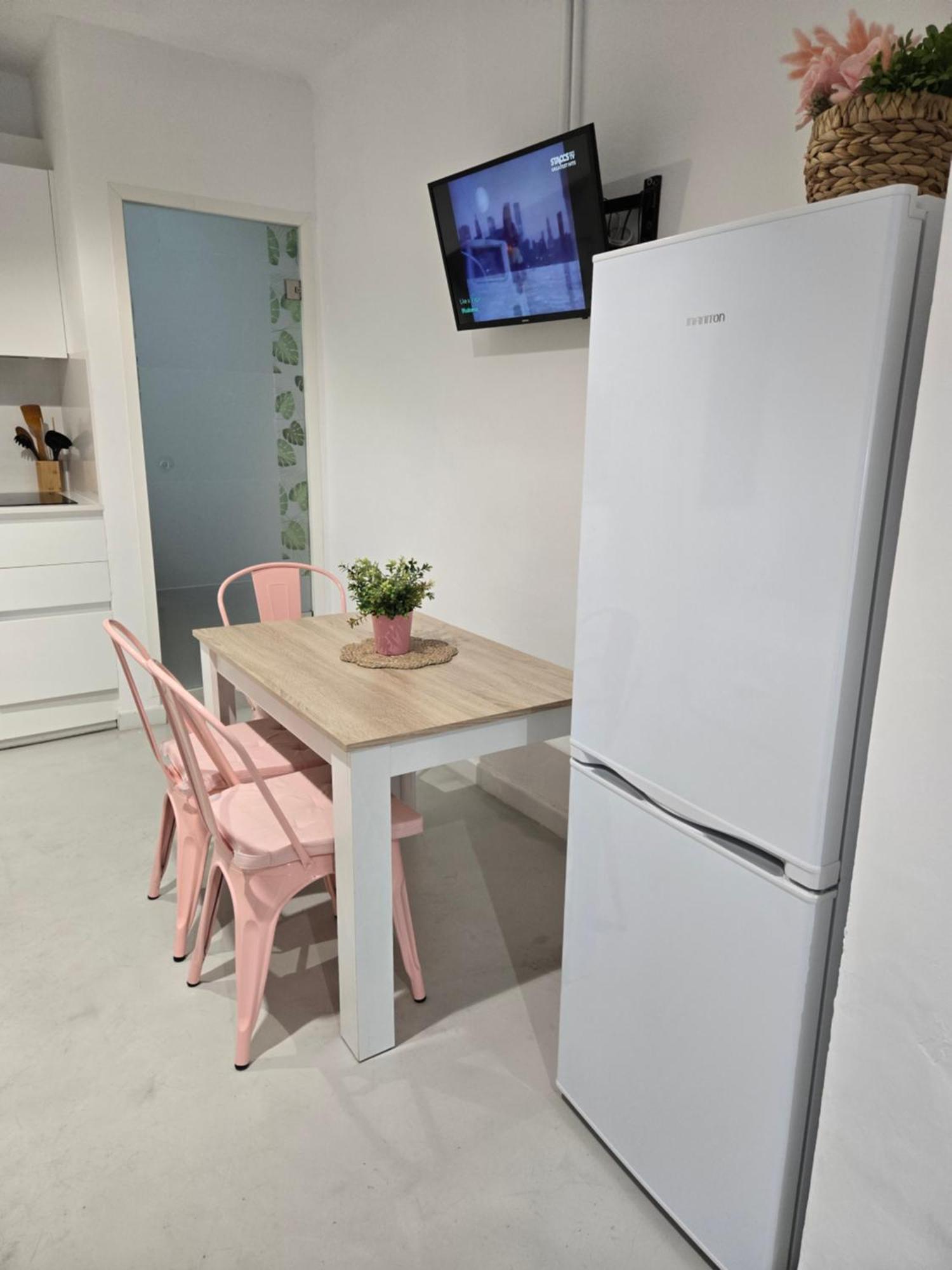 Little Love Hospitalet De L'Infant Exterior foto